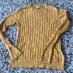 Yellow sweater good condition
